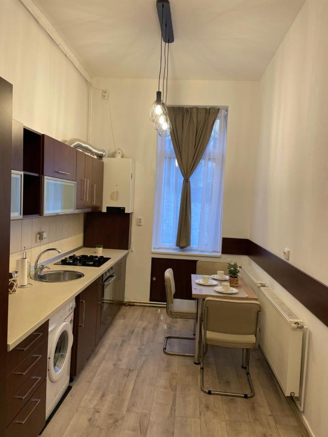 Appartement Relax à Braşov Extérieur photo